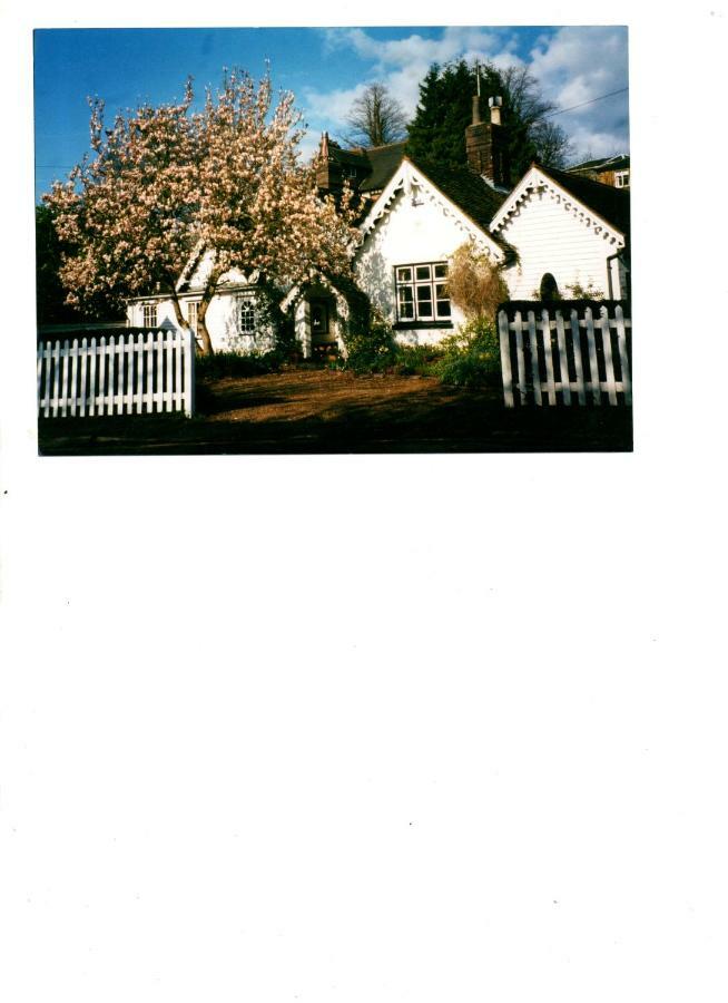 Ford Cottage Ройал-Танбридж-Уэльс Экстерьер фото